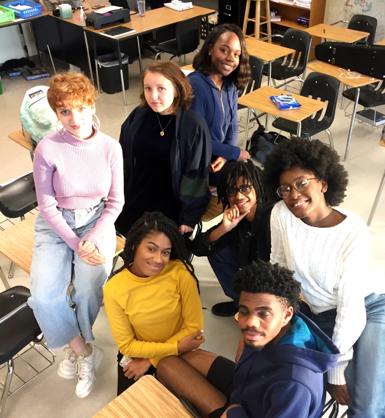 Waxing Poetic: A new North Atlanta Slam Poetry Club brings spoken word expression to the school’s 11 stories. Members meet Mondays after school in Room 5115. 
