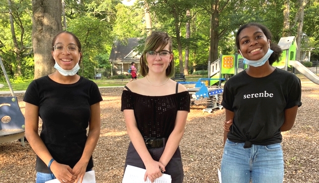 Just Cause: This summer, North Atlanta students lent their voices and efforts toward supporting the fight for racial justice under the Black Lives Matter Movement. Here sophomore Lyric Hoover, freshman Kensington Eden, and sophomore Lena Hoover met up for a school-organized protest at Sara Gonzalez Park in Buckhead in June. 