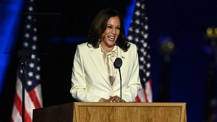 Glass+Ceiling+Shattered%3A+Sen.+Kamala+Harris+%28D-CA%29+makes+history+as+the+first+female+and+person+of+color+to+hold+the+position+of+Vice+President.+