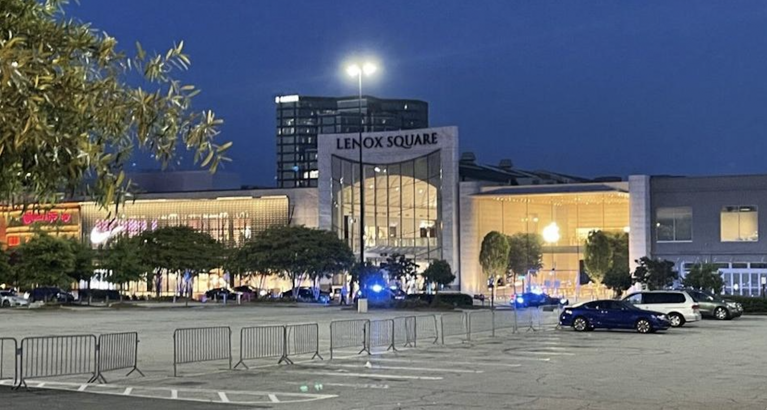 lenox mall shooting
