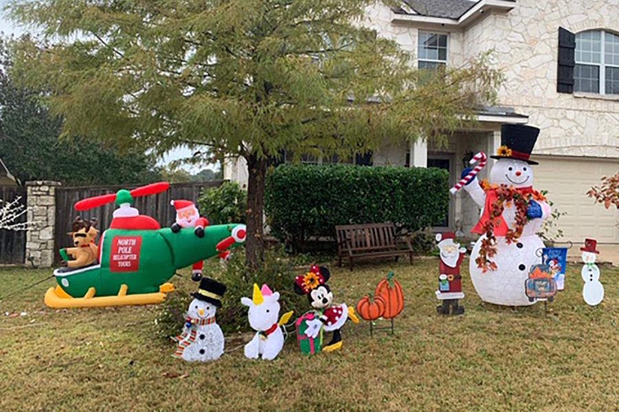 Forbidden Decorations: Do the Dubs dare spread Christmas cheer before the calendar strikes November?