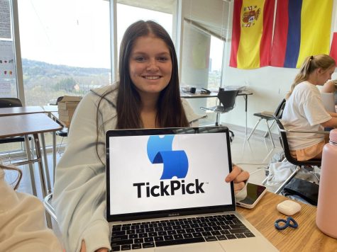 Service Fee Scaries: Senior Grace Hardison Finds An Alternative to Ticketmaster