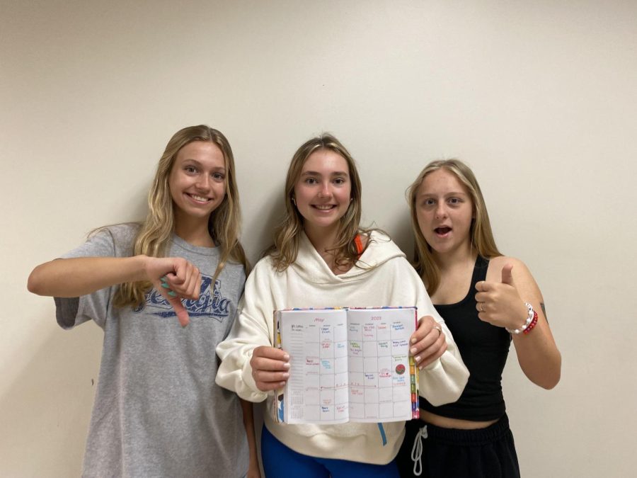 Deadline Dilemma: Juniors Mattie Mahaffey, Anabel Schelke, and Maggie Andreski are split on the battle of time