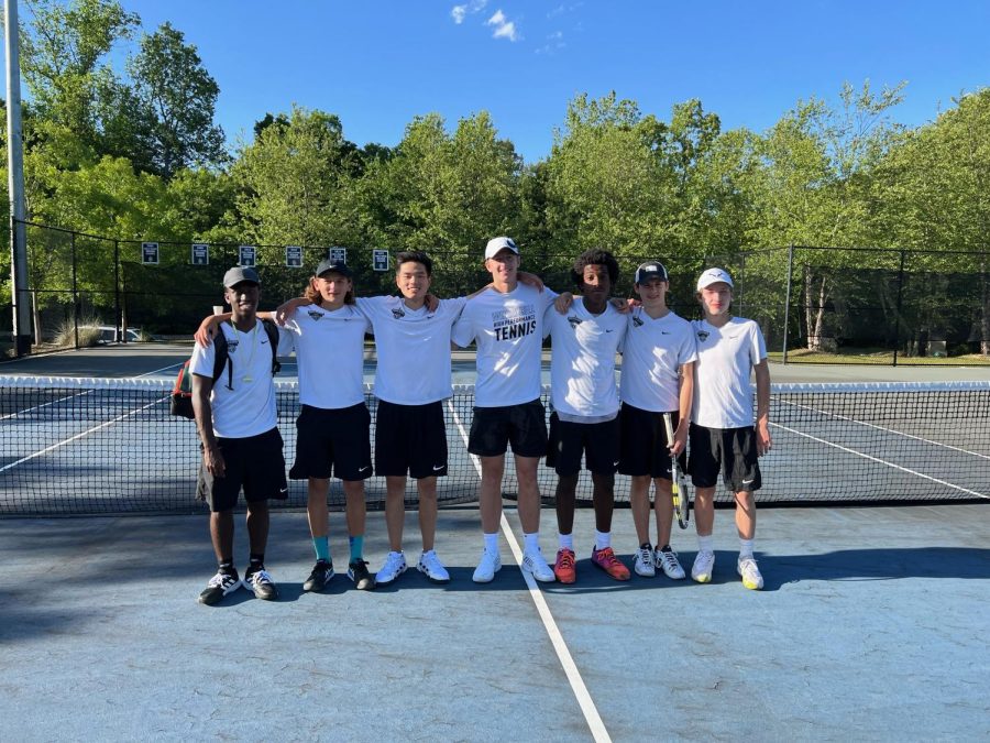 Fighting ’Til the End: This year’s boys tennis team was committed to success.