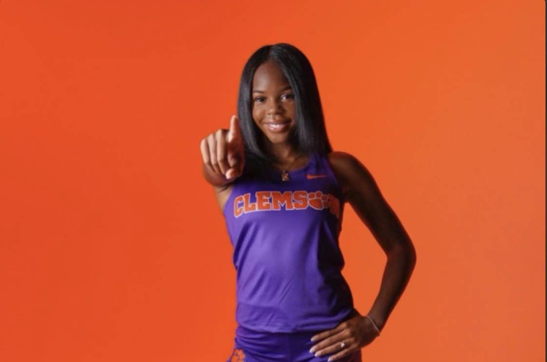 Sprinting Ahead: Senior track star Kayleigh Stargell spends her senior year on numerous recruitment visits for D1 schools.