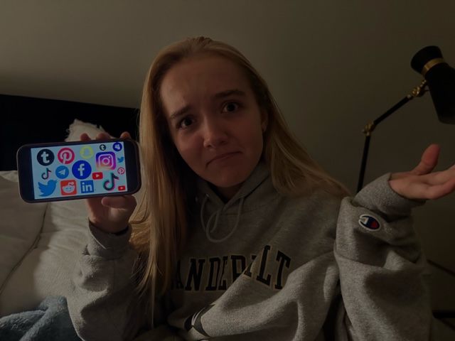 Not-so-Social Media: Senior Peyton Mosley is among the many of this teenage generation dealing with the contrasting presence of connection and obsession in the virtual world.