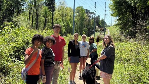 The NAHS Hiking Club is taking advantage of Spring by going on a hike to pick up trash.