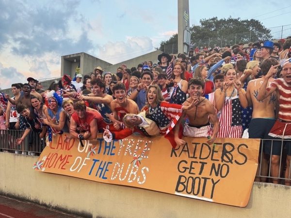 A rowdy Dubs student section is ready to take on the Raiders from Alpharetta.