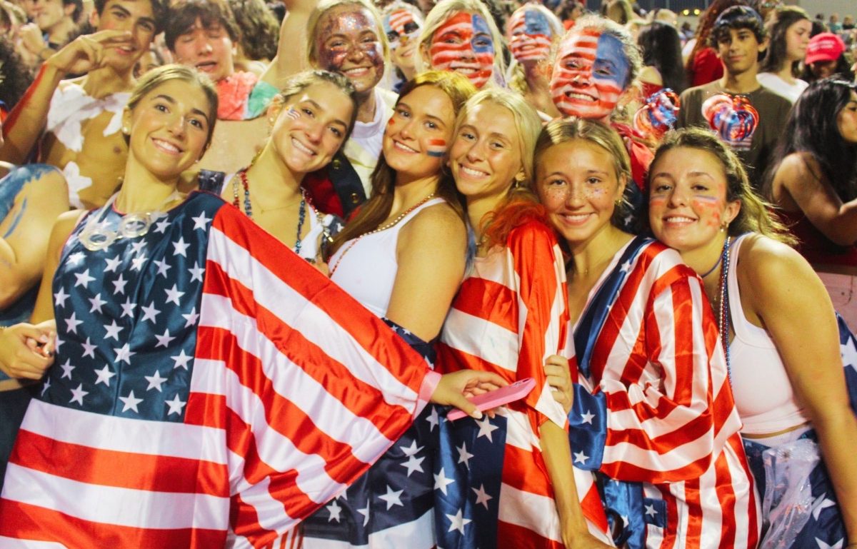 NAHS students show off their school pride at the Homecoming football game